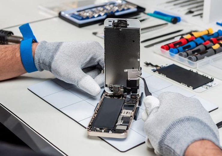 Repair phones and smartphones